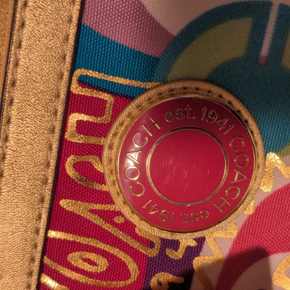 🔥HP 6-25-24🔥Coach Rare Multicolor Op Art Print Poppy Tote Bag Purple Pink - Picture 6 of 12